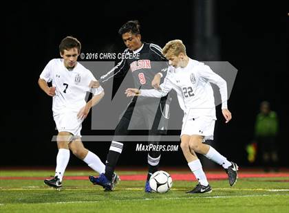 Thumbnail 2 in Honeoye Falls-Lima vs. Wilson Magnet (Section 5 Class A2 Final) photogallery.