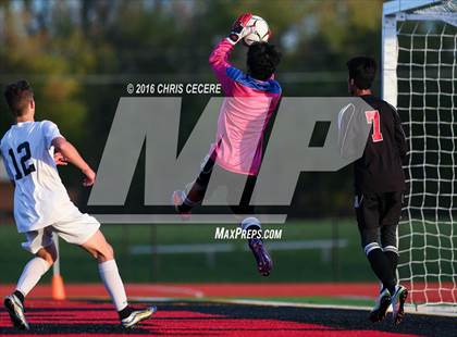 Thumbnail 2 in Honeoye Falls-Lima vs. Wilson Magnet (Section 5 Class A2 Final) photogallery.