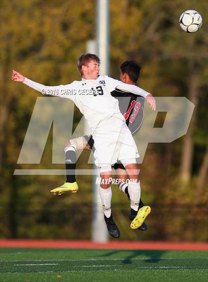 Thumbnail 2 in Honeoye Falls-Lima vs. Wilson Magnet (Section 5 Class A2 Final) photogallery.
