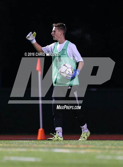 Thumbnail 2 in Honeoye Falls-Lima vs. Wilson Magnet (Section 5 Class A2 Final) photogallery.