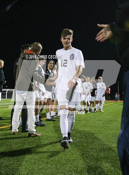 Thumbnail 2 in Honeoye Falls-Lima vs. Wilson Magnet (Section 5 Class A2 Final) photogallery.