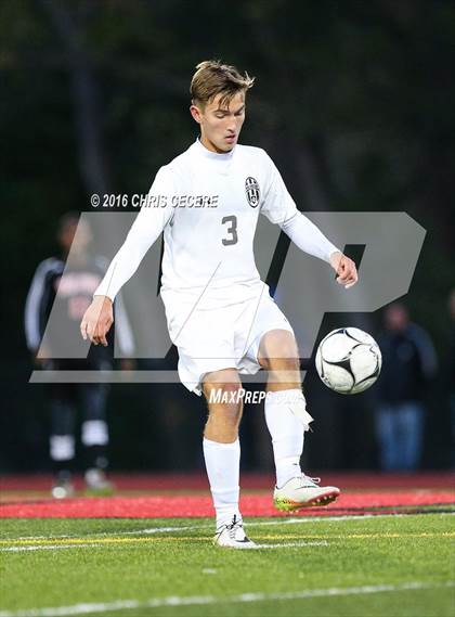Thumbnail 2 in Honeoye Falls-Lima vs. Wilson Magnet (Section 5 Class A2 Final) photogallery.