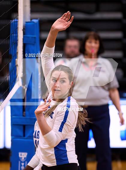 Thumbnail 3 in Callaway @ Mount Paran Christian (GHSA 2A Quarterfinal) photogallery.