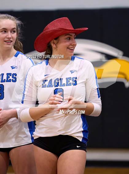 Thumbnail 3 in Callaway @ Mount Paran Christian (GHSA 2A Quarterfinal) photogallery.