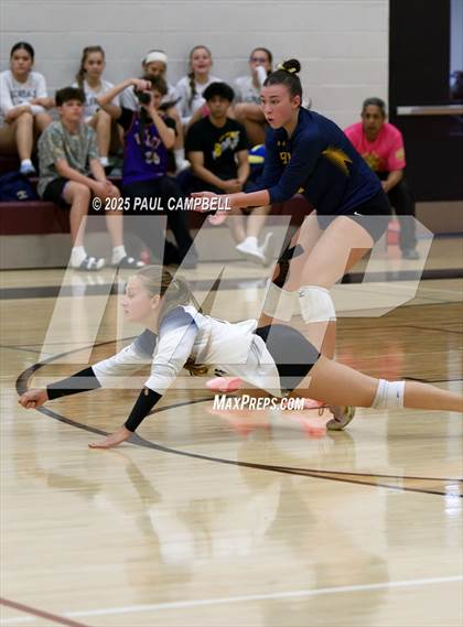 Thumbnail 3 in Glendale Prep Academy @ North Phoenix Prep Academy photogallery.