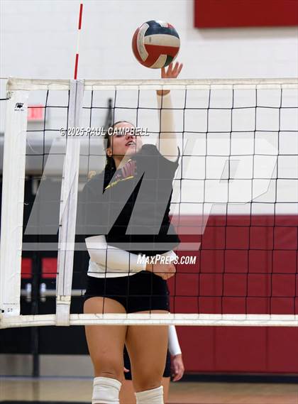 Thumbnail 1 in Glendale Prep Academy @ North Phoenix Prep Academy photogallery.