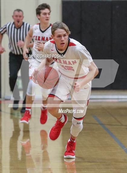 Thumbnail 2 in Kerman vs. McLane photogallery.