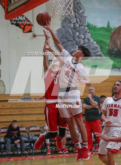 Thumbnail 1 in Kerman vs. McLane photogallery.