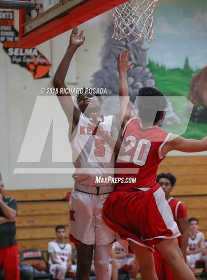 Thumbnail 2 in Kerman vs. McLane photogallery.