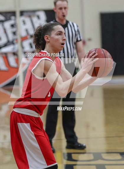 Thumbnail 1 in Kerman vs. McLane photogallery.