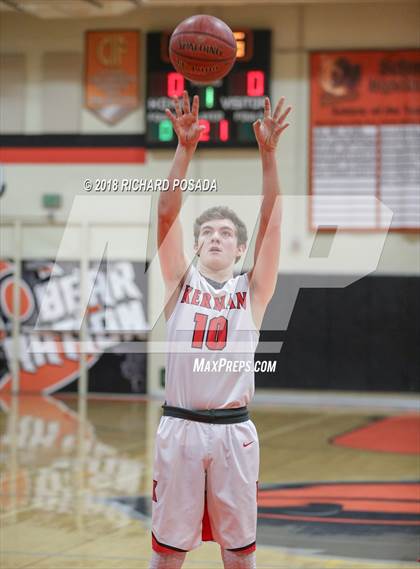 Thumbnail 1 in Kerman vs. McLane photogallery.