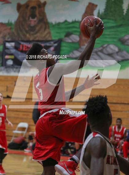Thumbnail 2 in Kerman vs. McLane photogallery.