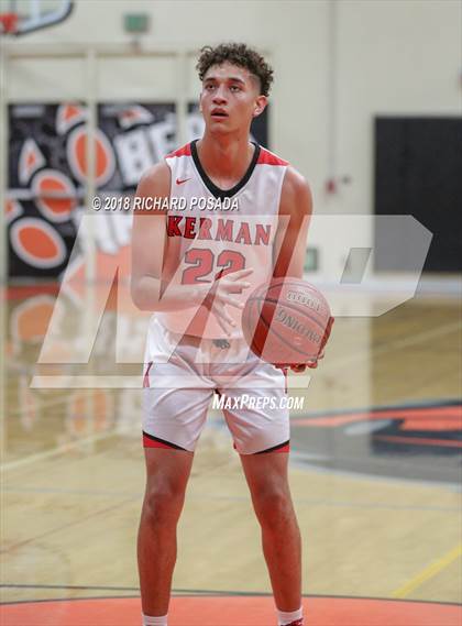 Thumbnail 3 in Kerman vs. McLane photogallery.