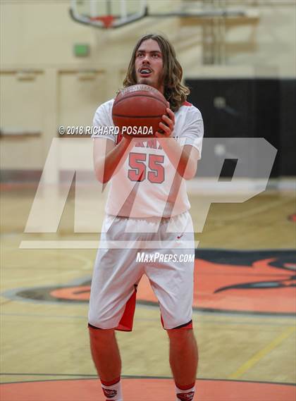 Thumbnail 2 in Kerman vs. McLane photogallery.