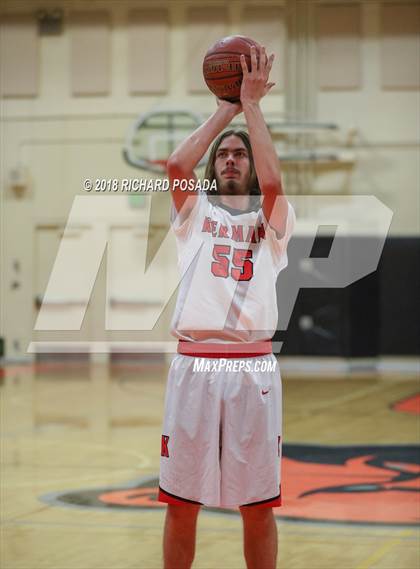 Thumbnail 3 in Kerman vs. McLane photogallery.