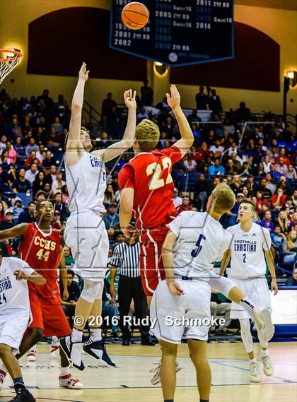 Thumbnail 2 in Foothills Christian vs. Cathedral Catholic (CIF SDS Open Dvision Final) photogallery.