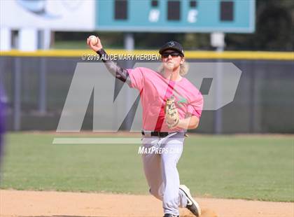 Thumbnail 1 in Weeki Wachee vs Hernando (Bay Area Baseball Fall Ball Classic) photogallery.