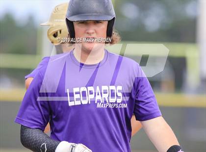 Thumbnail 3 in Weeki Wachee vs Hernando (Bay Area Baseball Fall Ball Classic) photogallery.