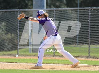 Thumbnail 3 in Weeki Wachee vs Hernando (Bay Area Baseball Fall Ball Classic) photogallery.