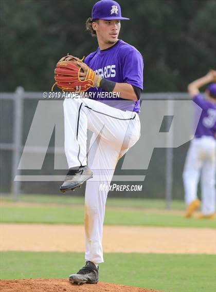 Thumbnail 3 in Weeki Wachee vs Hernando (Bay Area Baseball Fall Ball Classic) photogallery.