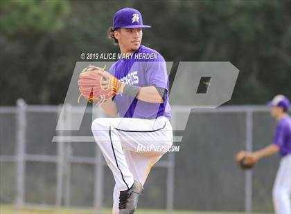 Thumbnail 2 in Weeki Wachee vs Hernando (Bay Area Baseball Fall Ball Classic) photogallery.