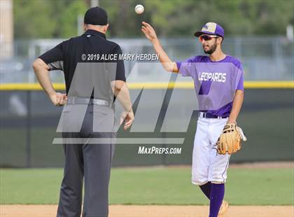 Thumbnail 2 in Weeki Wachee vs Hernando (Bay Area Baseball Fall Ball Classic) photogallery.