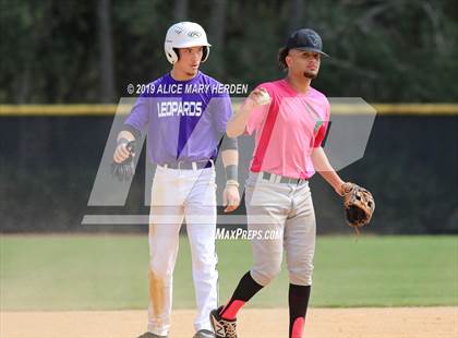 Thumbnail 2 in Weeki Wachee vs Hernando (Bay Area Baseball Fall Ball Classic) photogallery.