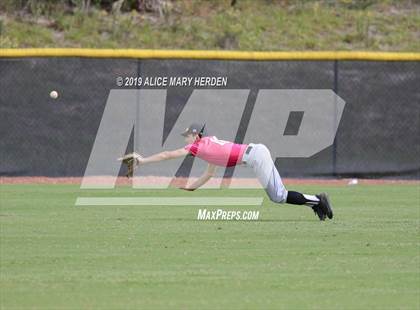 Thumbnail 1 in Weeki Wachee vs Hernando (Bay Area Baseball Fall Ball Classic) photogallery.