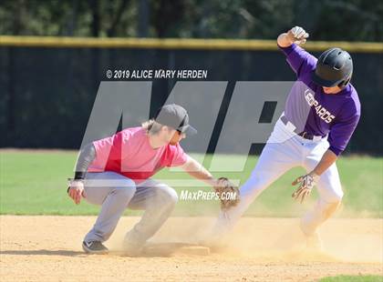 Thumbnail 2 in Weeki Wachee vs Hernando (Bay Area Baseball Fall Ball Classic) photogallery.