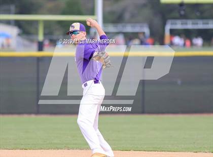 Thumbnail 2 in Weeki Wachee vs Hernando (Bay Area Baseball Fall Ball Classic) photogallery.