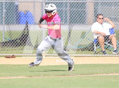 Thumbnail 1 in Weeki Wachee vs Hernando (Bay Area Baseball Fall Ball Classic) photogallery.