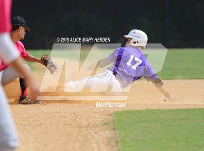 Thumbnail 1 in Weeki Wachee vs Hernando (Bay Area Baseball Fall Ball Classic) photogallery.