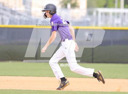 Thumbnail 1 in Weeki Wachee vs Hernando (Bay Area Baseball Fall Ball Classic) photogallery.