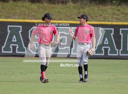 Thumbnail 1 in Weeki Wachee vs Hernando (Bay Area Baseball Fall Ball Classic) photogallery.