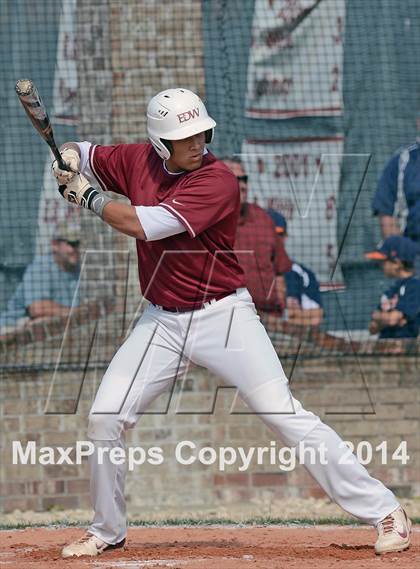 Thumbnail 3 in Caldwell Parish vs. White  (LHSAA 3A Bi-District Playoff) photogallery.