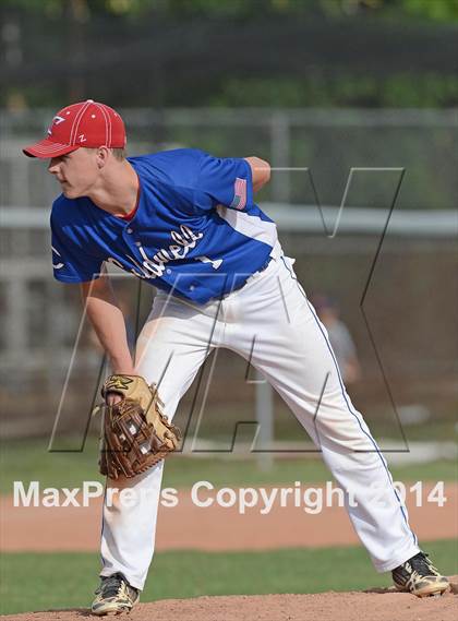 Thumbnail 3 in Caldwell Parish vs. White  (LHSAA 3A Bi-District Playoff) photogallery.