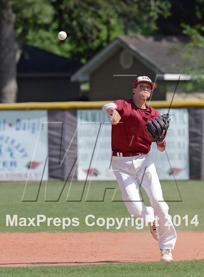 Thumbnail 2 in Caldwell Parish vs. White  (LHSAA 3A Bi-District Playoff) photogallery.