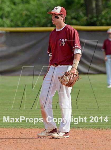 Thumbnail 2 in Caldwell Parish vs. White  (LHSAA 3A Bi-District Playoff) photogallery.
