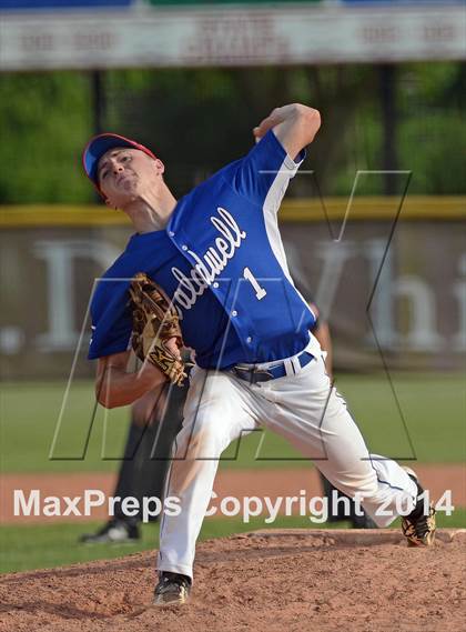 Thumbnail 2 in Caldwell Parish vs. White  (LHSAA 3A Bi-District Playoff) photogallery.