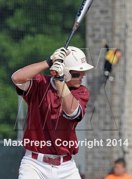 Thumbnail 1 in Caldwell Parish vs. White  (LHSAA 3A Bi-District Playoff) photogallery.