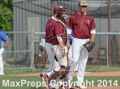 Thumbnail 3 in Caldwell Parish vs. White  (LHSAA 3A Bi-District Playoff) photogallery.