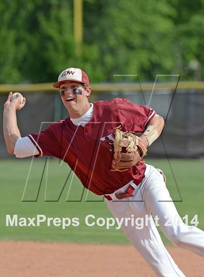 Thumbnail 3 in Caldwell Parish vs. White  (LHSAA 3A Bi-District Playoff) photogallery.