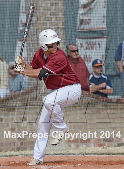 Thumbnail 3 in Caldwell Parish vs. White  (LHSAA 3A Bi-District Playoff) photogallery.