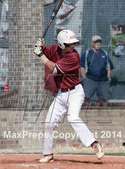 Thumbnail 1 in Caldwell Parish vs. White  (LHSAA 3A Bi-District Playoff) photogallery.