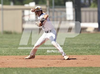 Thumbnail 2 in St. Mary's @ Oak Ridge (CIF SJS Divsion 1 Semifinals) photogallery.