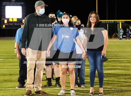 Thumbnail 1 in Chandler (Seniors) photogallery.