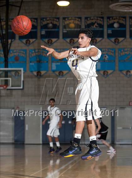 Thumbnail 1 in Glendora vs. Jurupa Hills (I Have a Dream Classic) photogallery.
