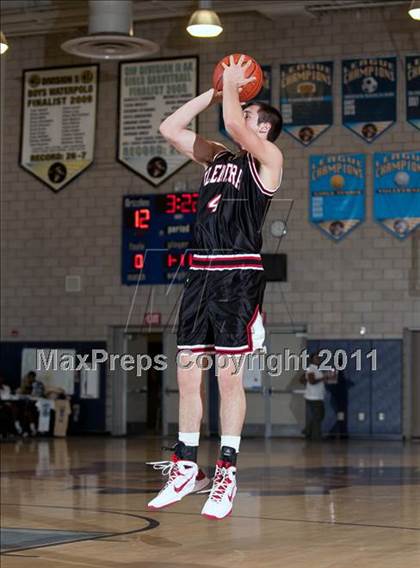 Thumbnail 3 in Glendora vs. Jurupa Hills (I Have a Dream Classic) photogallery.