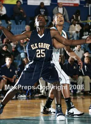 Thumbnail 1 in Elk Grove vs. Sheldon (Hoops for the Homeless Families Classic) photogallery.