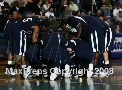 Thumbnail 1 in Elk Grove vs. Sheldon (Hoops for the Homeless Families Classic) photogallery.